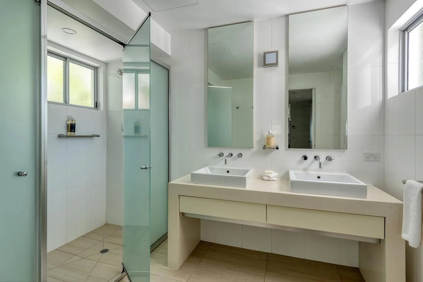 Lägenhet Bougainvillea - Beachside Luxury At The Drift Palm Cove Australien